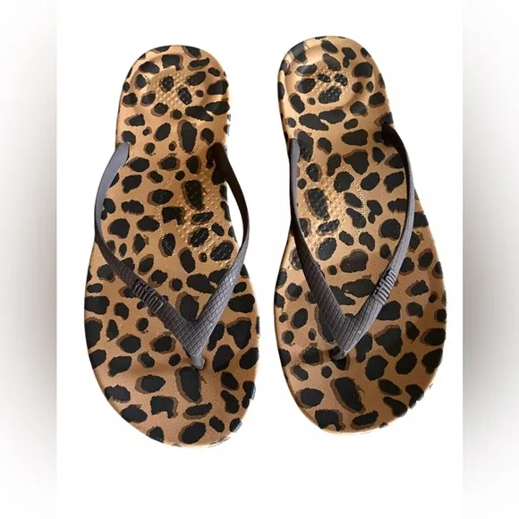 FITFLOP IQUSHION Size 8 Brown Black Leopard Ergonomic Flip Flop Sandals