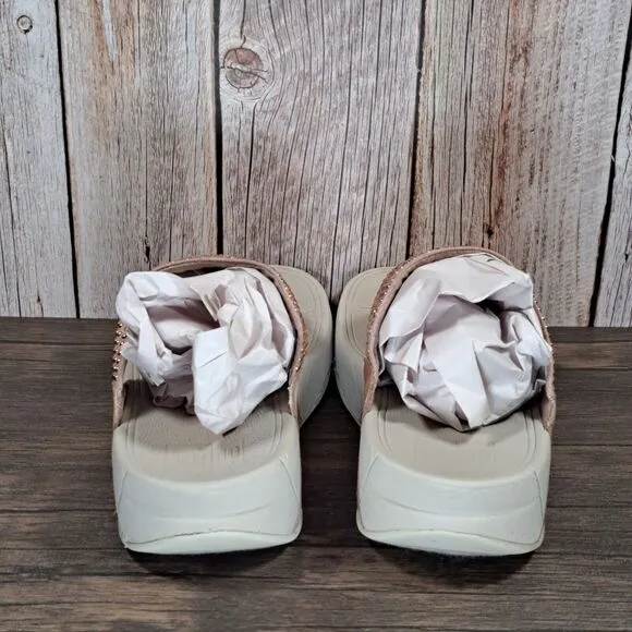 Fitflop LuLu Leather Thong Flip Flop Rose Gold Silver Studded Sandals Women's 8