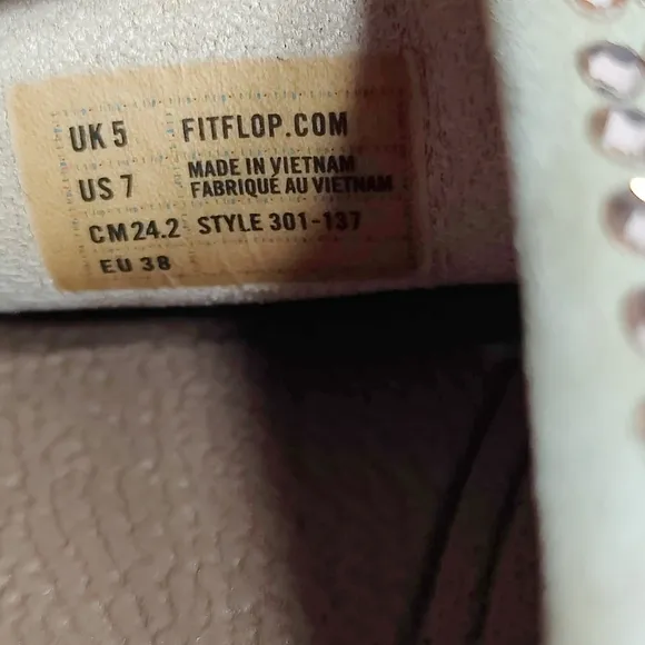 Fitflop Rokkit Rhinestone Studded Tan Thong Wedge Slip On Open Toe Flip Flops 7