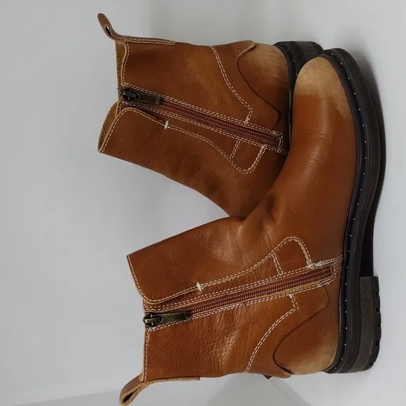Franco Sarto Leather Cognac Santana Booties Size 7.5