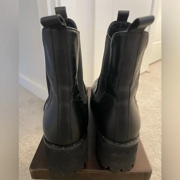 Freda Salvador Brooke Boots - size 8.5