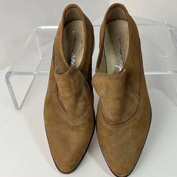 Free People Brady Pointed Toe Slip-On Loafer Size 38.5 - US 8.5 Leather Shooties