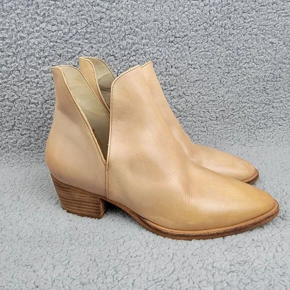 Free People Charm Double V Ankle Boots Tan Leather Western Preppy Cowgirl Sz 38