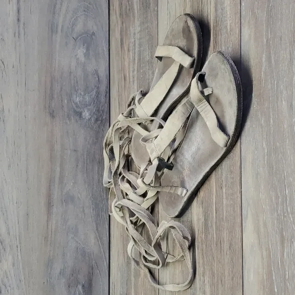 Free People Dahlia Womens Gladiator Lace Up  shoes Sandals Flip Flop sz 9