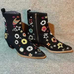 Free People Embroidered Boots. NEW