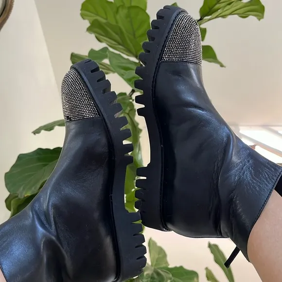 Free People NWT Lola Cruz Rhine Stones Black Zip Up  Boots. Comfortable! ❤️🌈