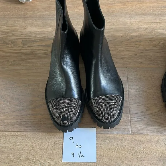 Free People NWT Lola Cruz Rhine Stones Black Zip Up  Boots. Comfortable! ❤️🌈