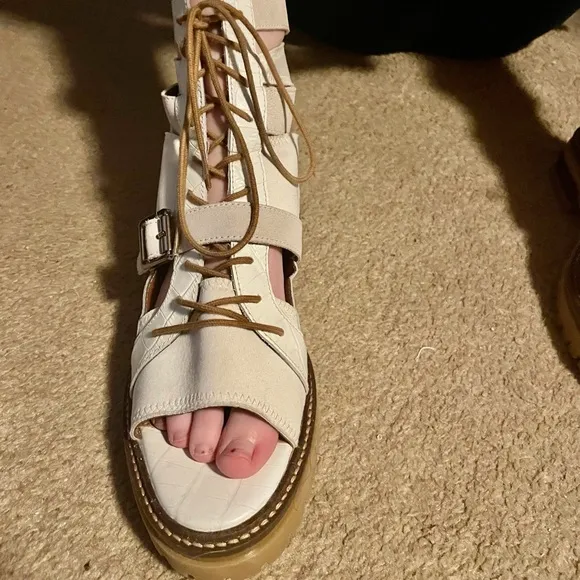 FREE PEOPLE SHANDY STYLE MANDI LACE UPS •NEW•