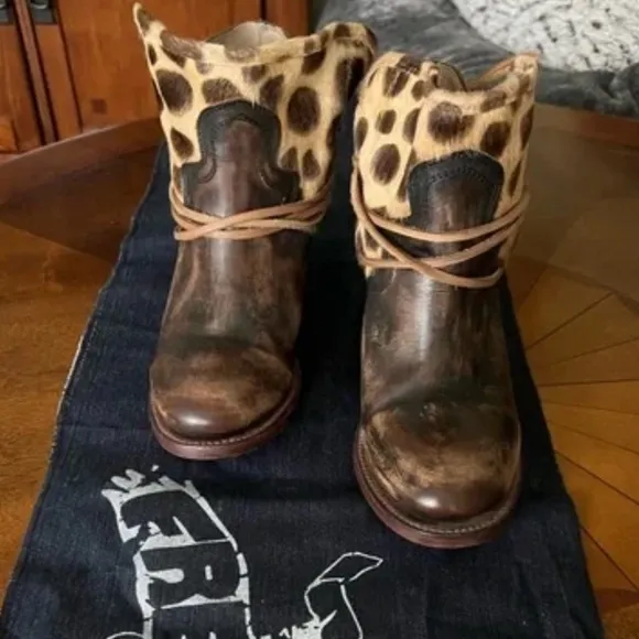 FREEBIRD &quot;Casey&quot; Ankle Boots