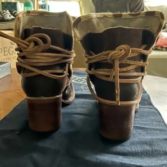 FREEBIRD &quot;Casey&quot; Ankle Boots