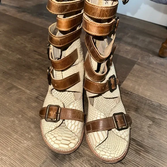 Freebird “Bond” Brown and Cream Heeled Boots