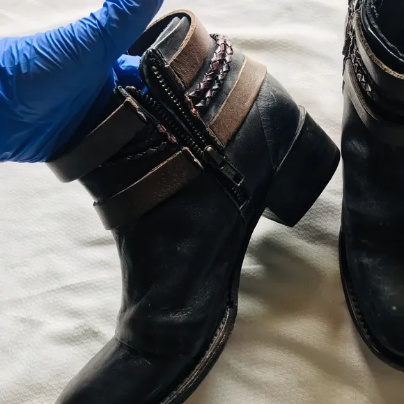 Freebird by Steven simba Black Leather Ankle Boots