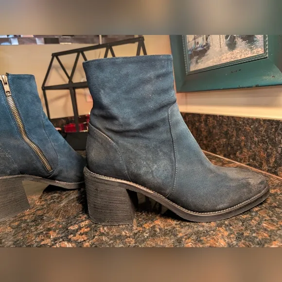 FRU.IT CHELIN PETROL Blue boots (sz 39)