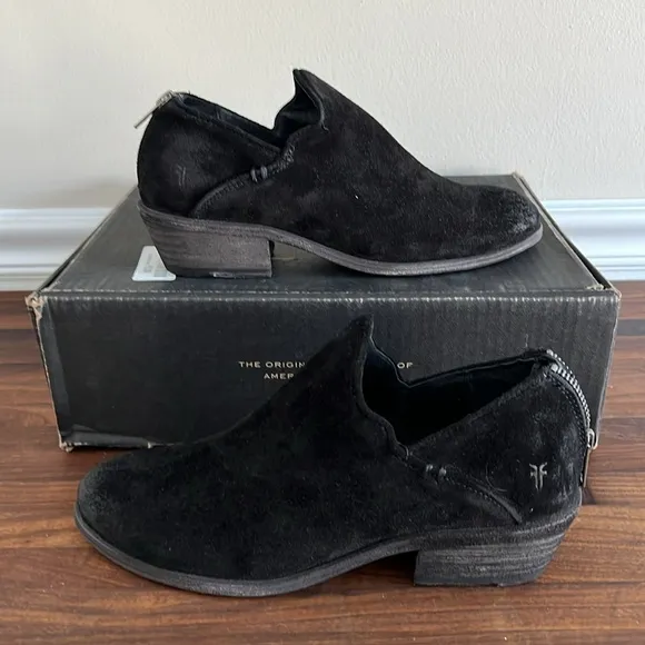 Frye Carson Shootie Black Suede Back Zipper Ankle Boots 7M