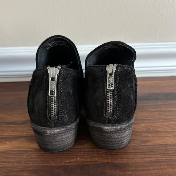 Frye Carson Shootie Black Suede Back Zipper Ankle Boots 7M