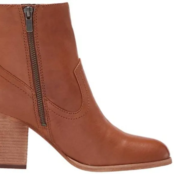 FRYE ESSA COGNAC LEATHER ANKLE BOOTIES BOOTS SIZE 7 NO BOX