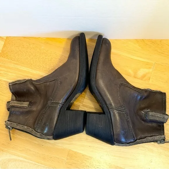 FRYE Heeled Western Ankle Boot 8.5