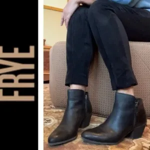 Frye Judith black leather ankle boots 8.5
