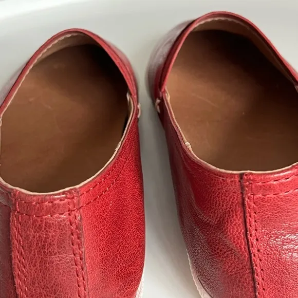 Frye Melanie Slip - On Women Burgundy Flat Sneaker Size 7M