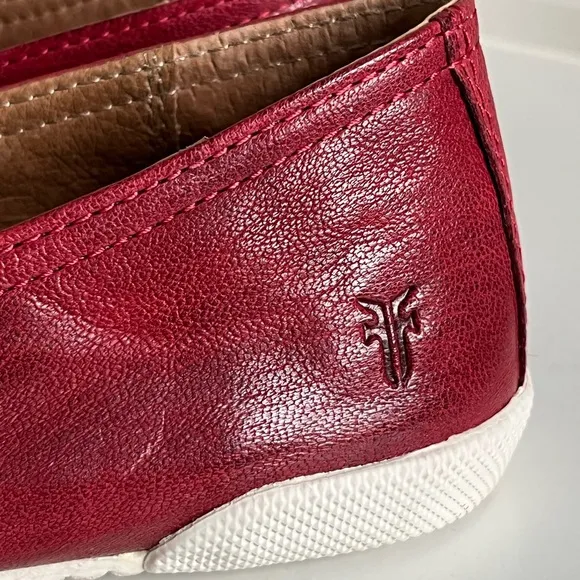 Frye Melanie Slip - On Women Burgundy Flat Sneaker Size 7M