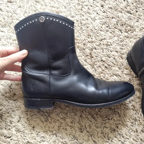 Frye Melissa Studded Boots Black Leather Riding Moto Ankle Booties Sz 8