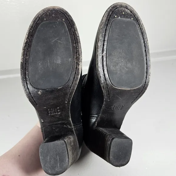 Frye Naomi Pickstitch Black Leather Ankle boots Size 7