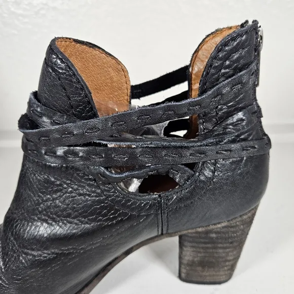 Frye Naomi Pickstitch Black Leather Ankle boots Size 7