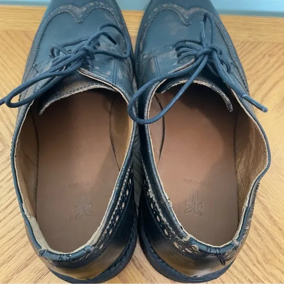 FRYE Paul Wingtip Men Leather Black Distressed Size 9