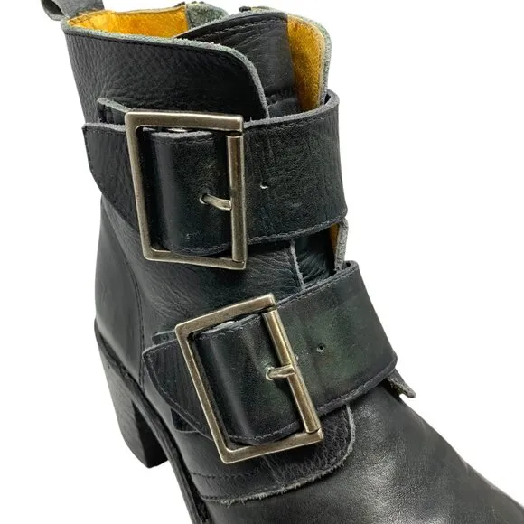 Frye Sabrina Black Leather‎ Double Buckle Ankle Boots