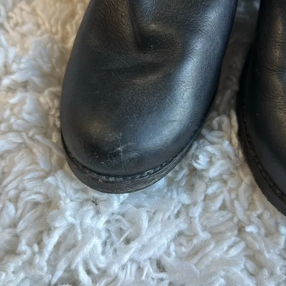 Frye Veronica Ankle‎ Booties