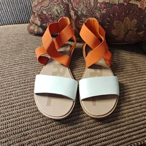 Fun &amp; Stylish Sorel Women's Ella II Slide Sandals In Desert Sun &amp; Chalk Size 7.5