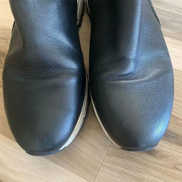 Gabor Women's Black Leather Chelsea Ankle Booties Size 7.5 Zip Closure