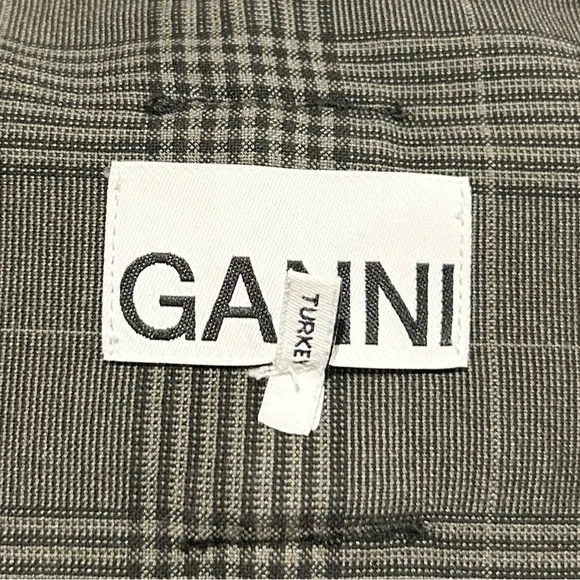GANNI Checked Suiting Shorts in Kalamata Plaid 8 10