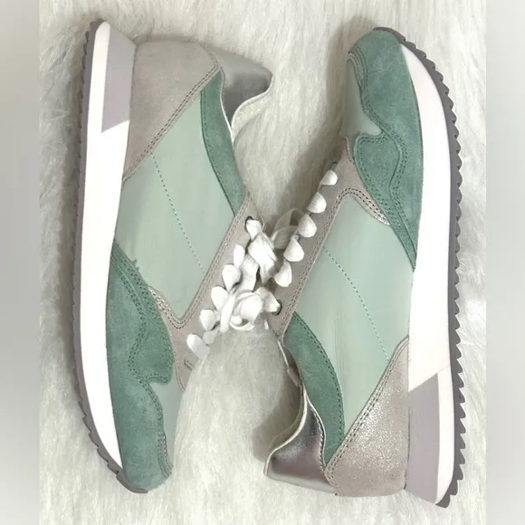 Geox Respira Ladies Doralea Sneaker Waterproof Mint Green Size EUR 38 US 8 NWT