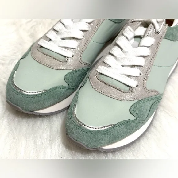 Geox Respira Ladies Doralea Sneaker Waterproof Mint Green Size EUR 38 US 8 NWT