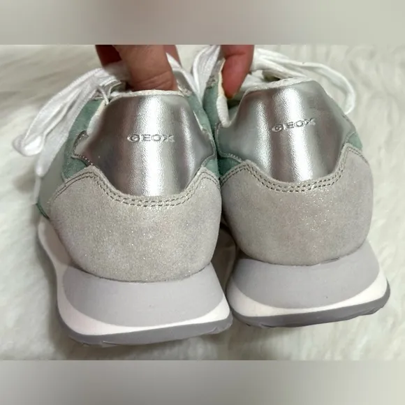 Geox Respira Ladies Doralea Sneaker Waterproof Mint Green Size EUR 38 US 8 NWT