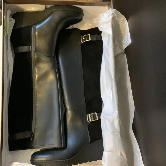 Giani Bernini Black Sannaa Wedge Boots