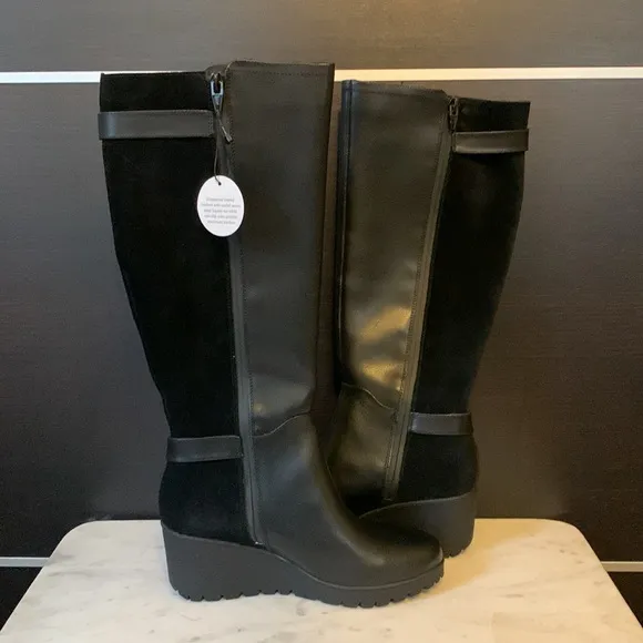 Giani Bernini Black Sannaa Wedge Boots