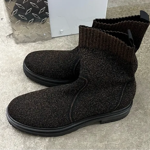 Gianvito Rossi Black and Brown Minimalist Knit Boots