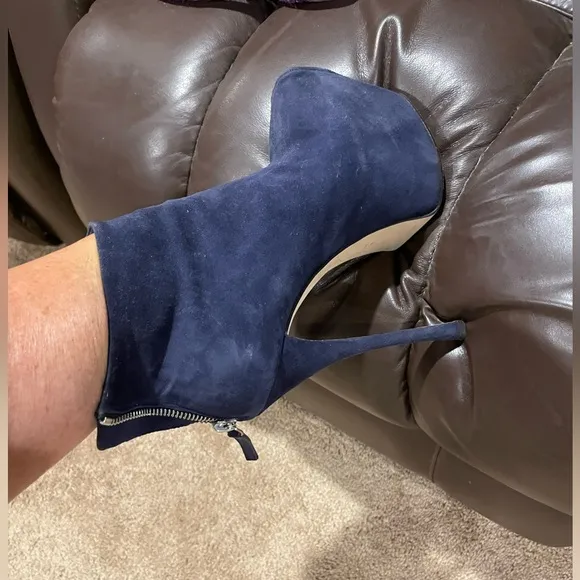 Giuseppe Zanotti. Platform Ankle boots. Size. 36 blue suede.