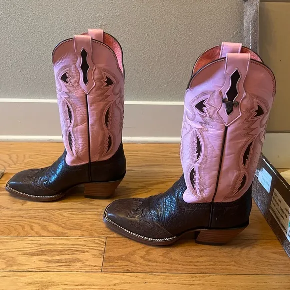 Gorgeous Pink &amp; Brown Western Boots - like new with box