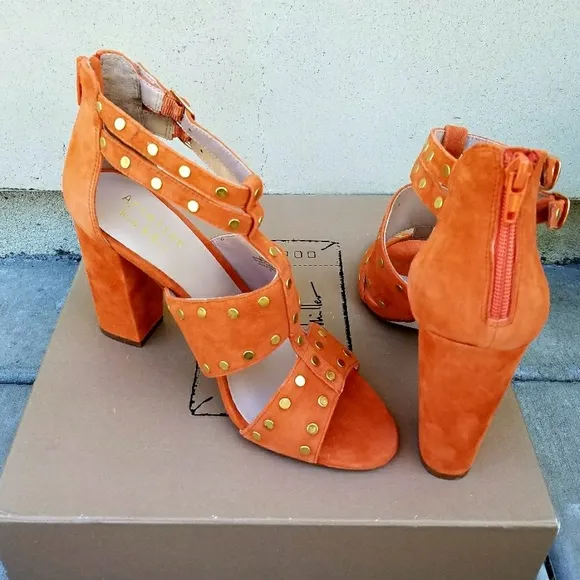 Gorgeous Studded Nicole Miller Sandals
