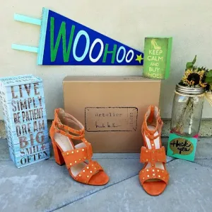 Gorgeous Studded Nicole Miller Sandals