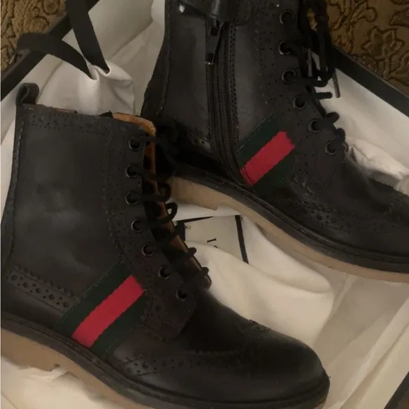 Gucci Black and Green Designer Boots for 👦🏻 boys 27 Eu/ 10 USA (4 years boys)