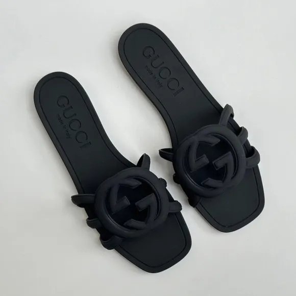 Gucci Black Slide Sandals with Floral Detail