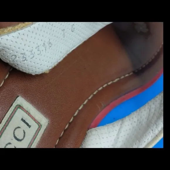 Gucci Brown Leather Flip Flops/Sandals 233316 7C