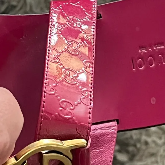 Gucci Fuschia Pink vernice crystal leather microGuccisima sandals