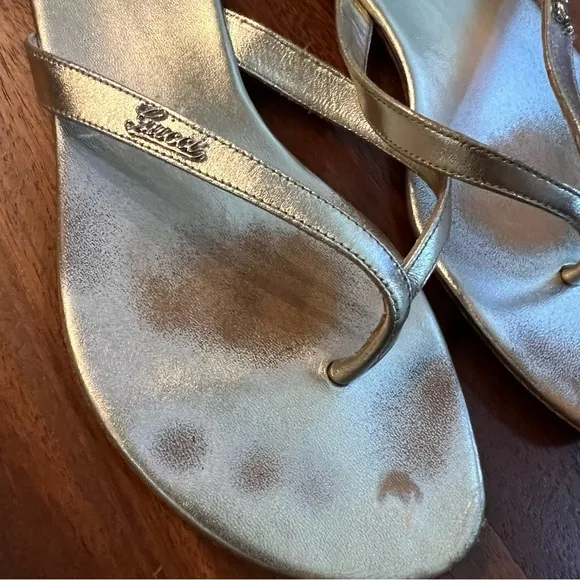 Gucci Gold Leather Flip Flop Sandals, Women’s 37.5