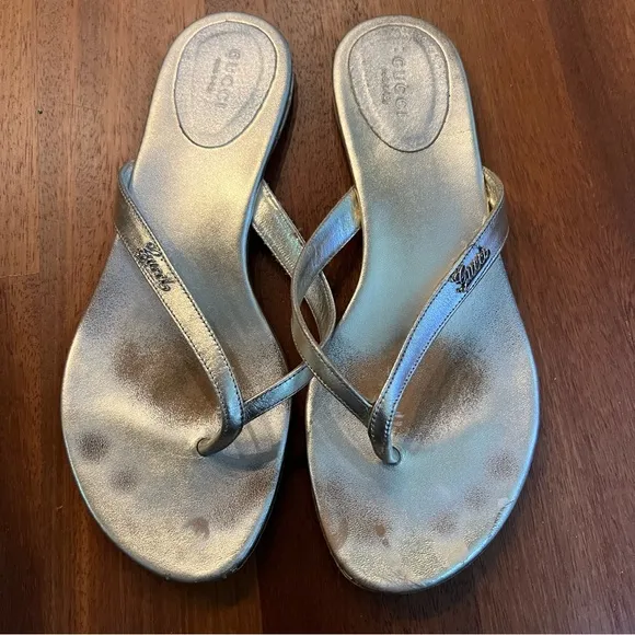 Gucci Gold Leather Flip Flop Sandals, Women’s 37.5