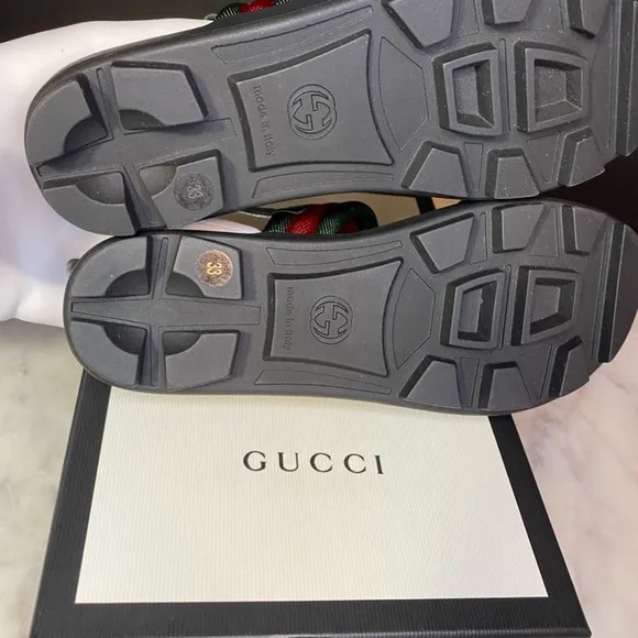 Gucci Kids Black Sandals with Red and Green Stripes